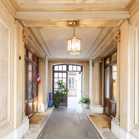Maison de Lignières - Bed&Breakfast - Paris quartier Champs-Elysées-2